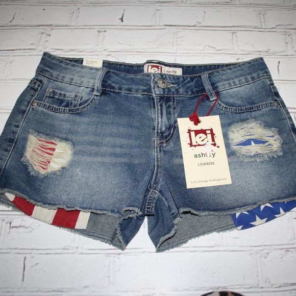 lei Pants - Red white and jean LEI Shorts NWT Size 9